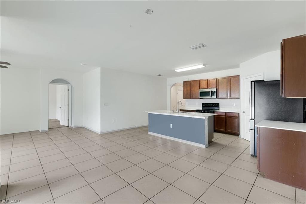 8117 Sandpiper RD-8