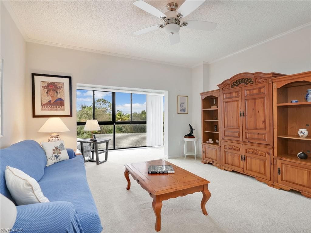 900 Arbor Lake DR 301-1