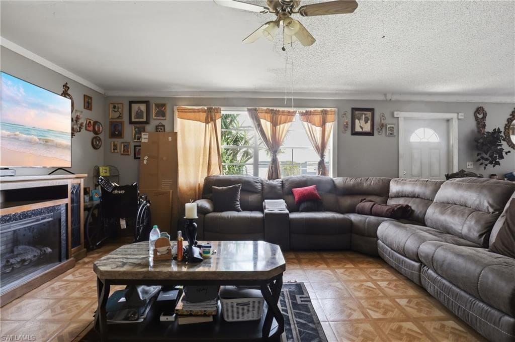 1132 Mississippi AVE-9