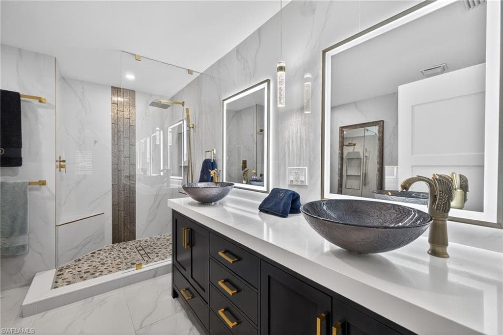 1033 Egrets Walk CIR 103-4