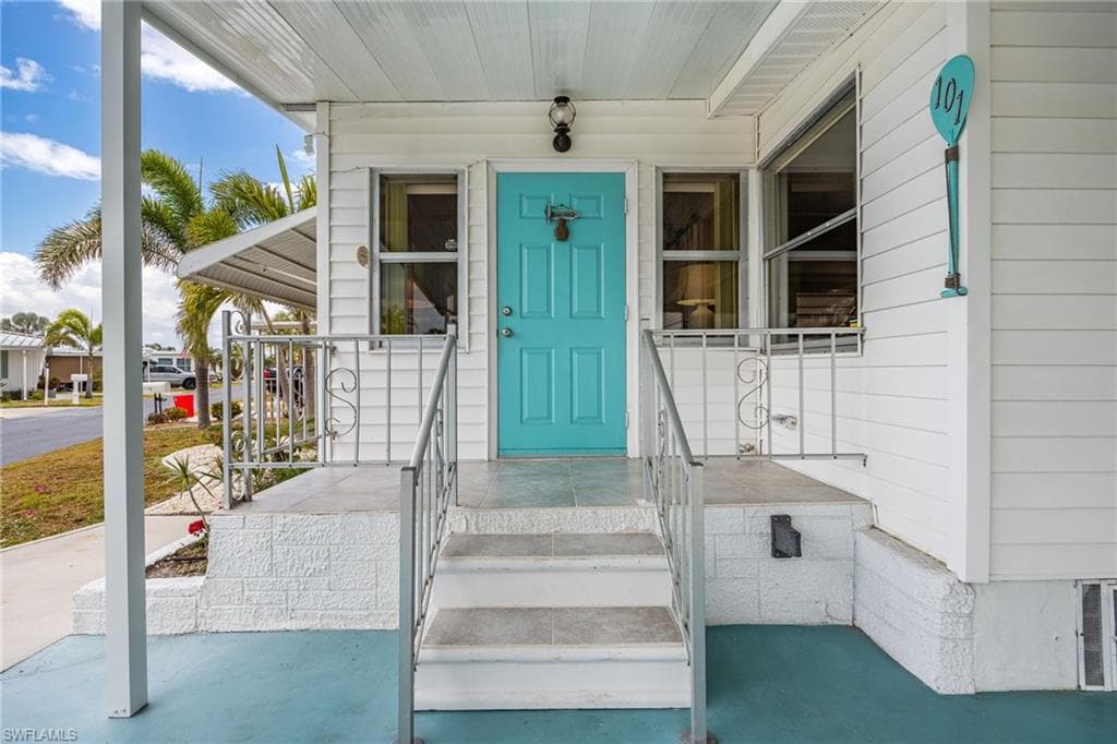 101 Elise DR-1