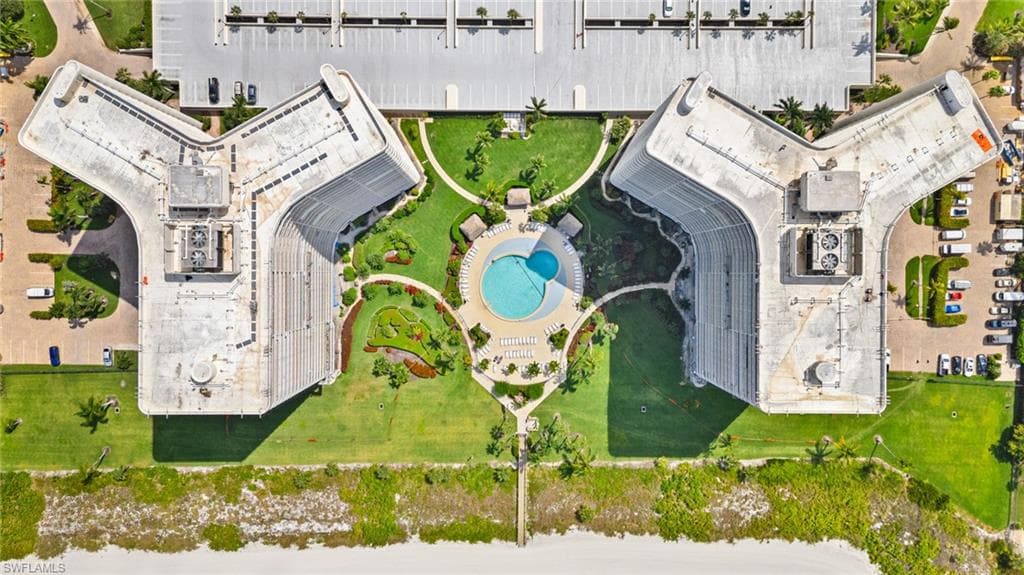 320 Seaview CT 2-805-27