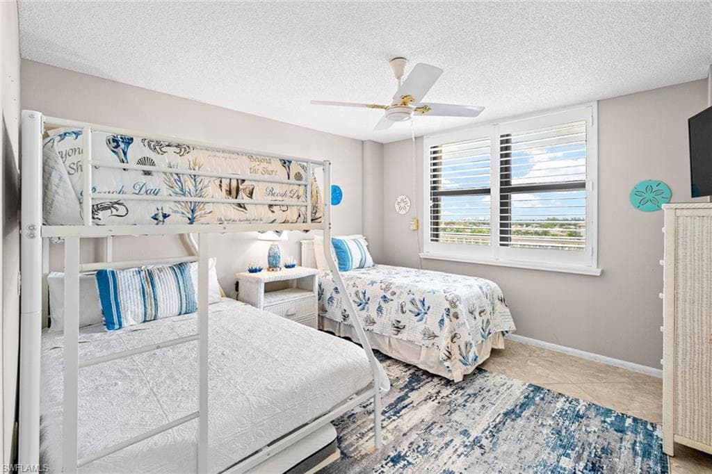 320 Seaview CT 2-805-13