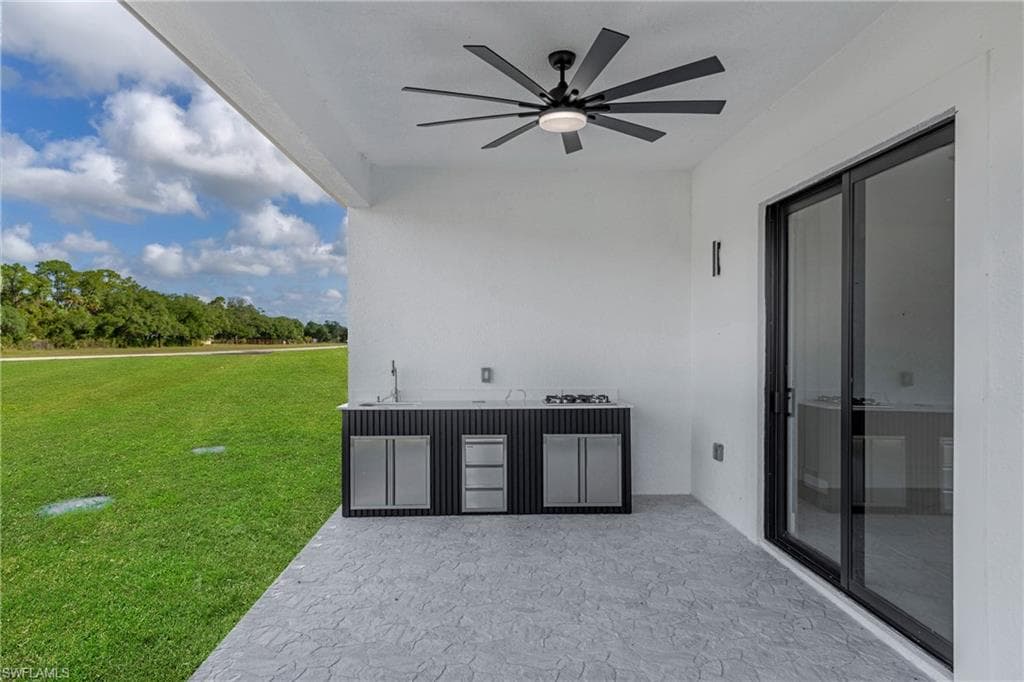 8005 Sunrise CIR-41