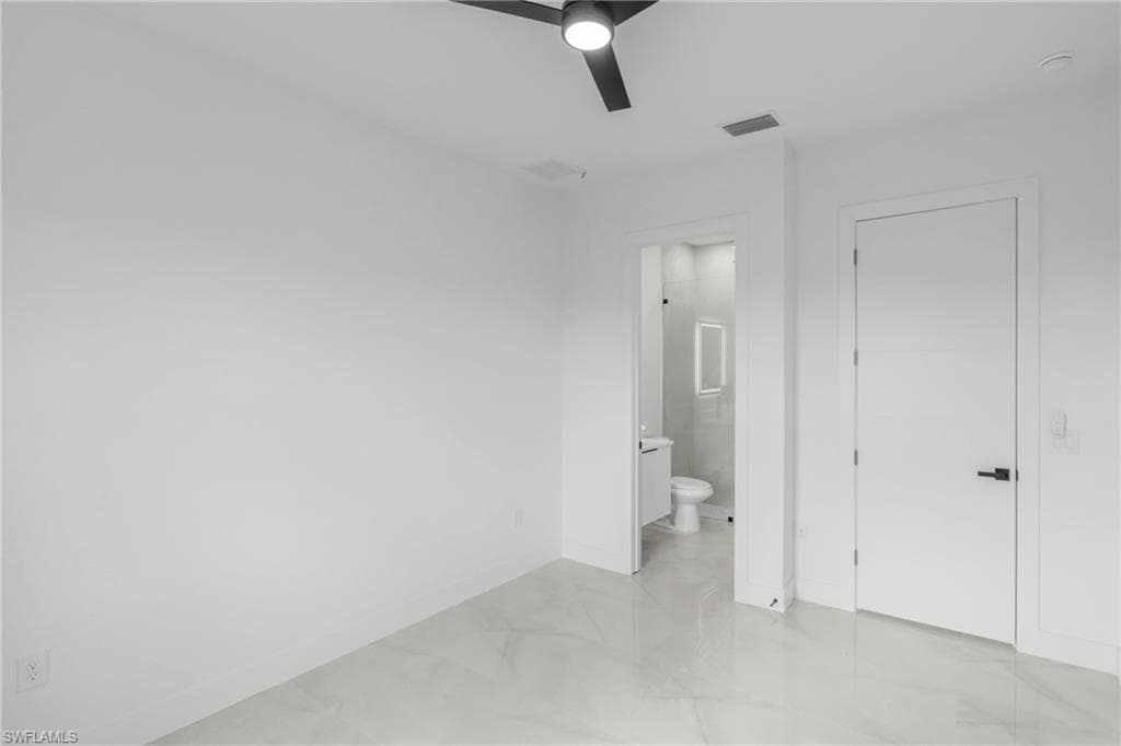 8005 Sunrise CIR-31