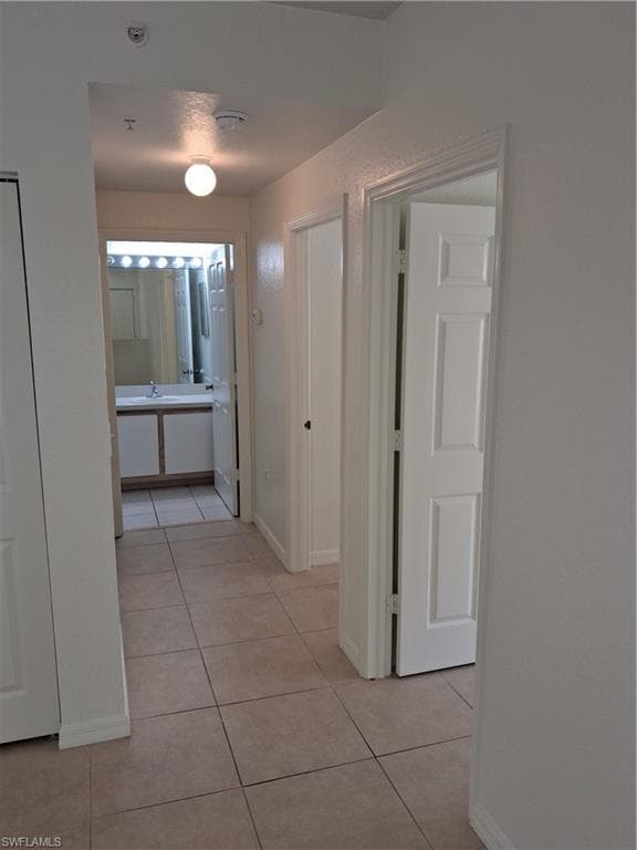 6361 Aragon WAY 101-24