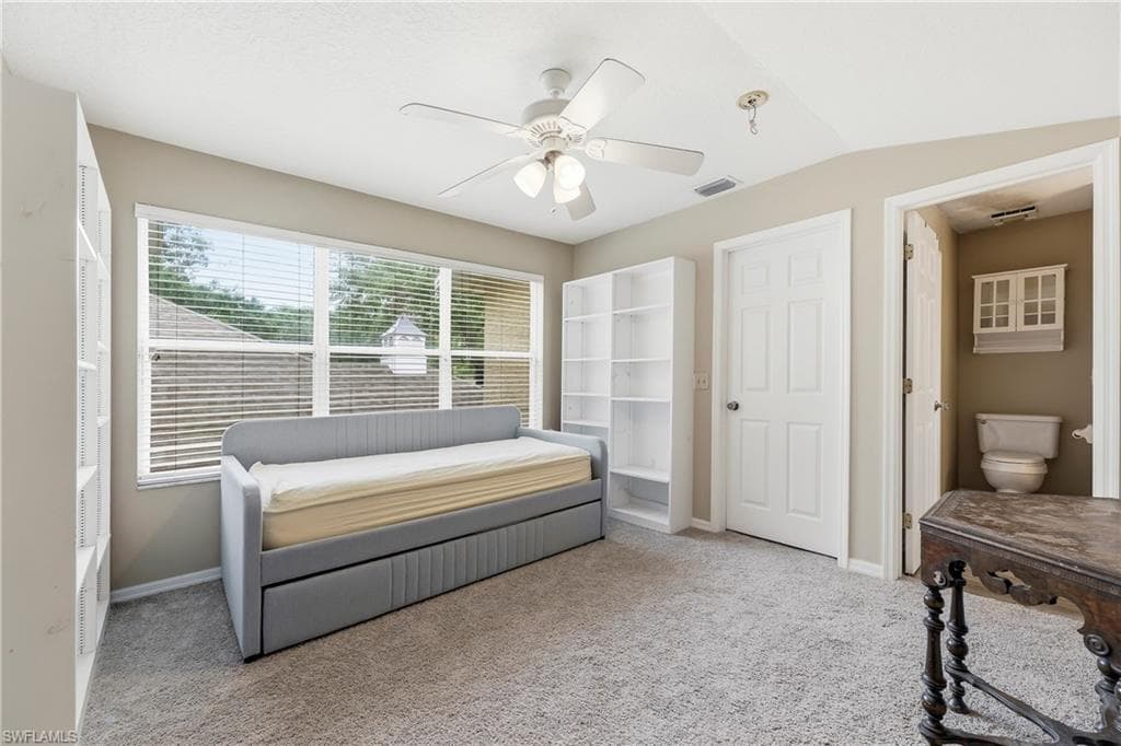 2825 La Cita LN-35