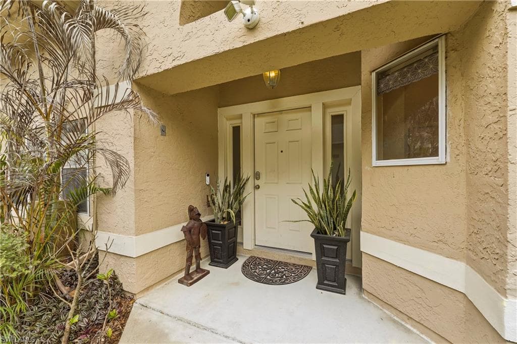 2825 La Cita LN-7