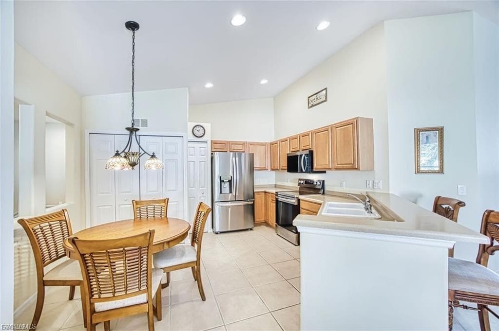 10135 Colonial Country Club BLVD 1202-7