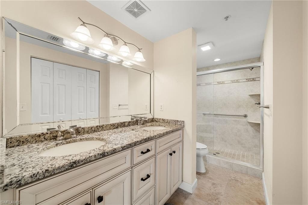 5045 Cedar Springs DR 103-23