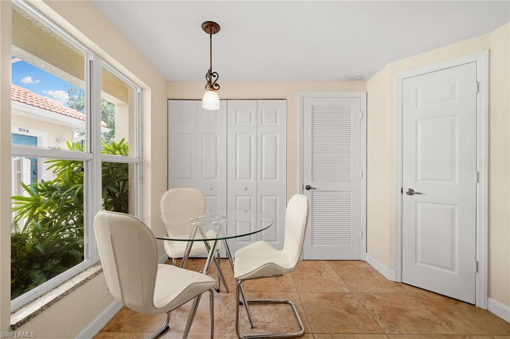 5045 Cedar Springs DR 103-13