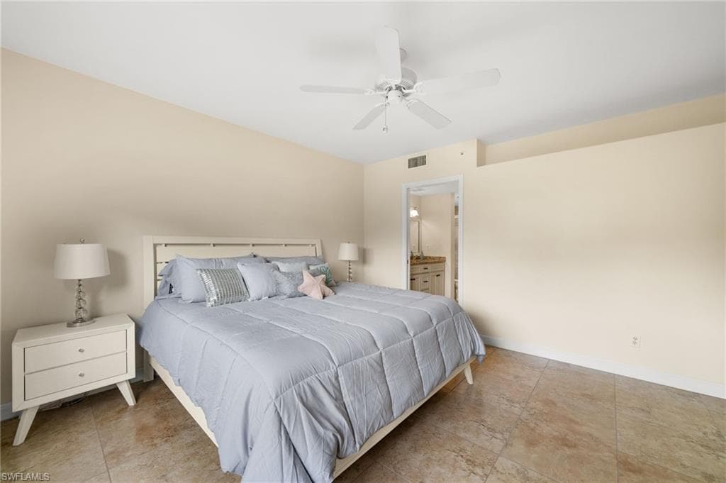 5045 Cedar Springs DR 103-22