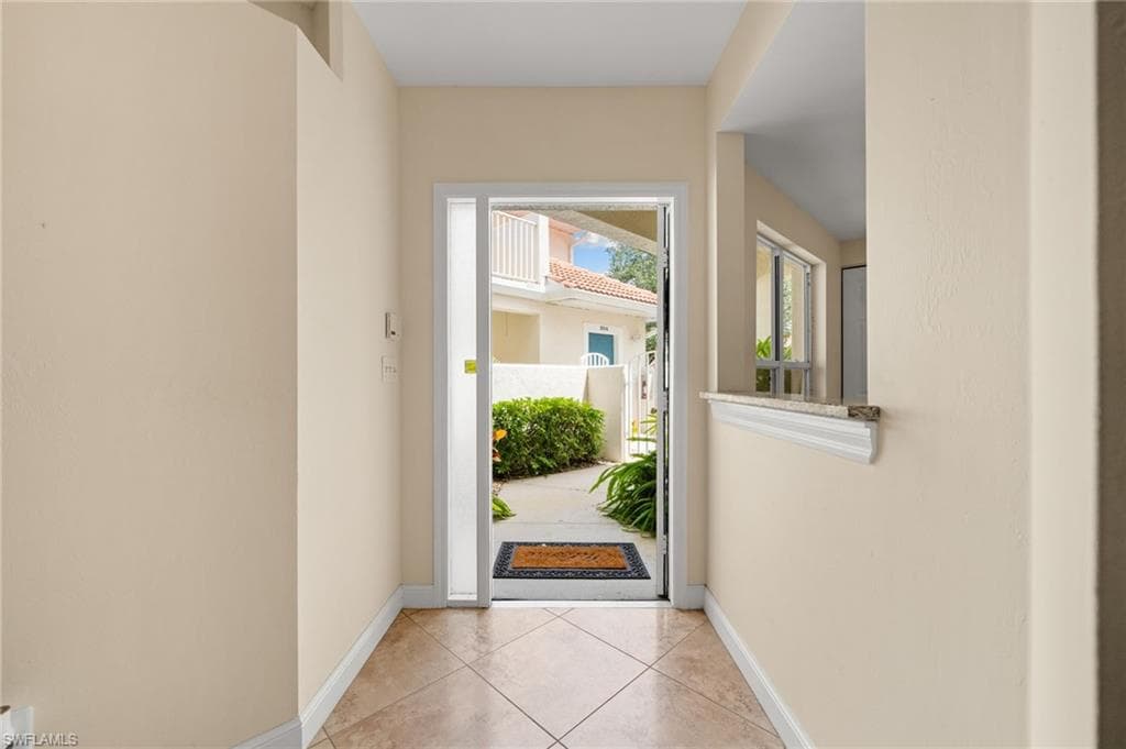 5045 Cedar Springs DR 103-30