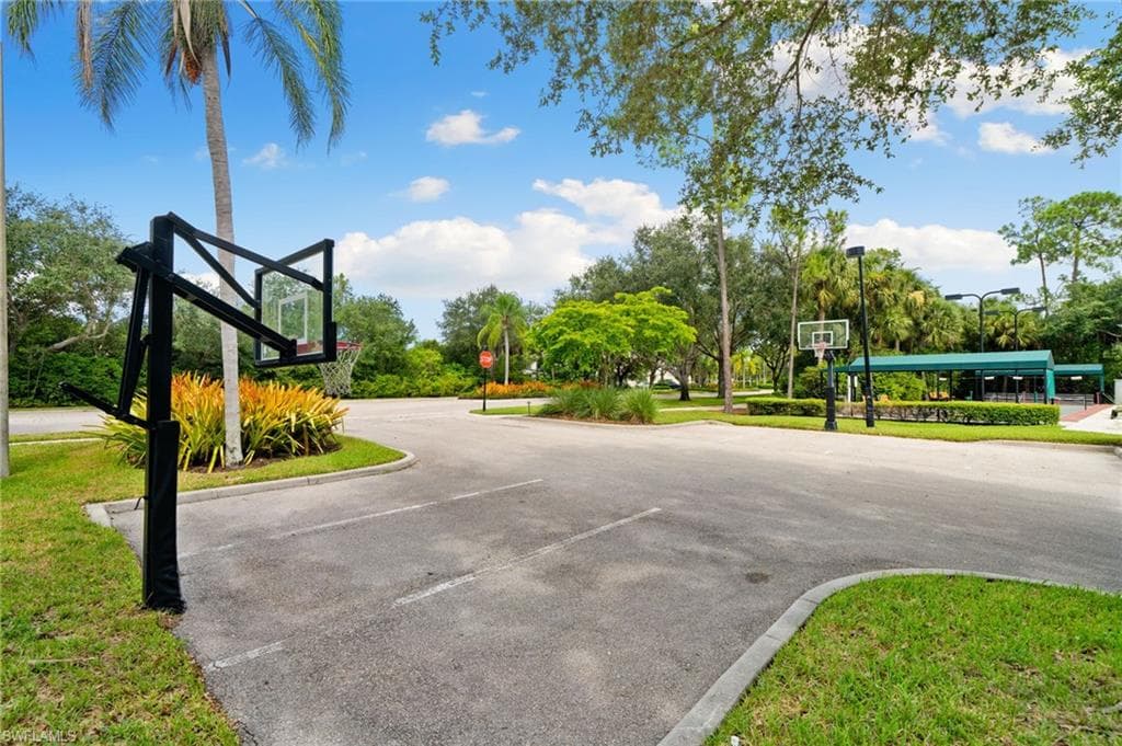 5045 Cedar Springs DR 103-44