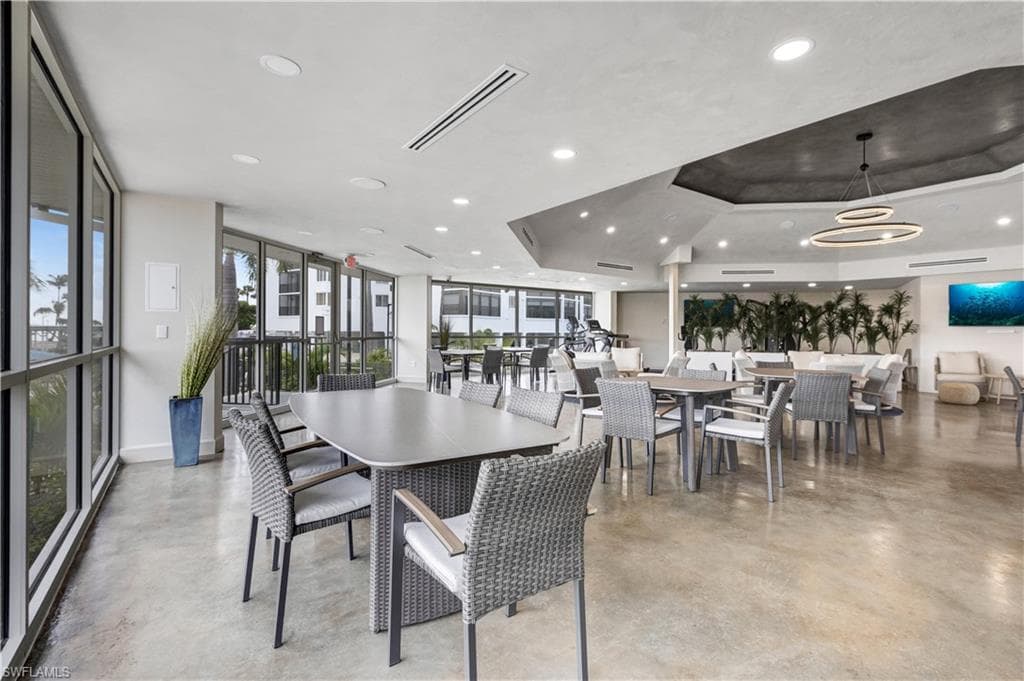 4753 Estero BLVD 802-35