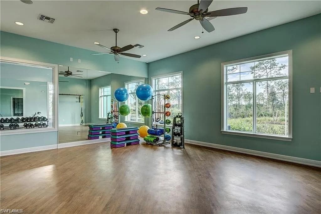 2739 Merida LN-19