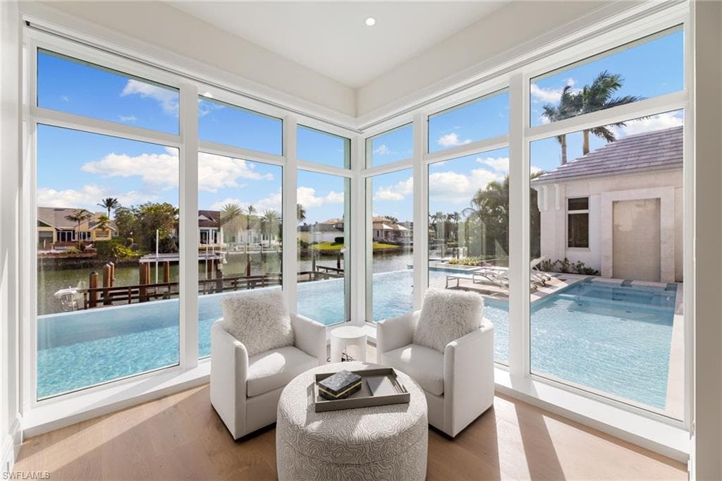 3455 Gin LN-4
