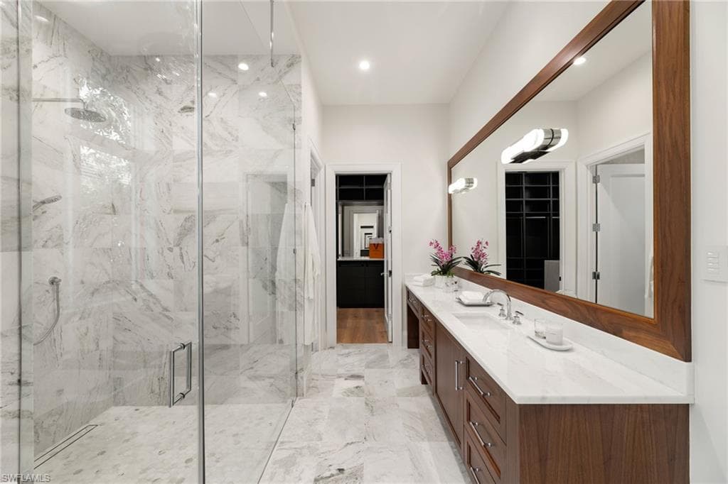 3455 Gin LN-8