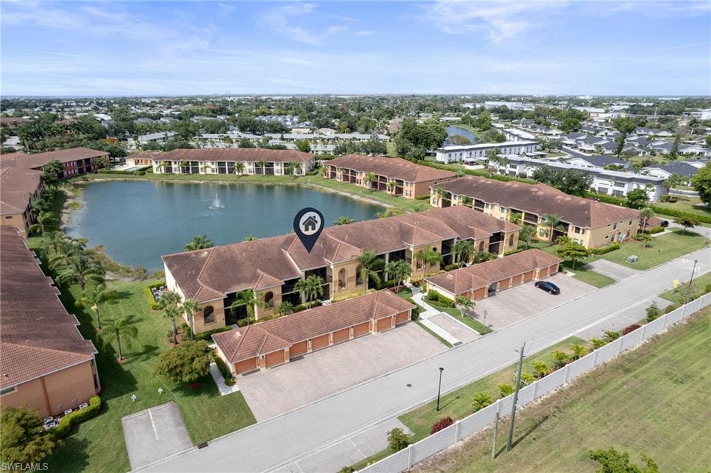 13740 Julias WAY 623-29