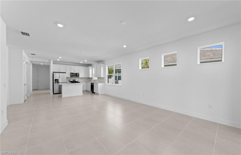 12441 Dolomite WAY-15