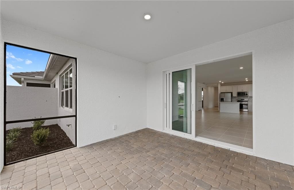 12441 Dolomite WAY-20