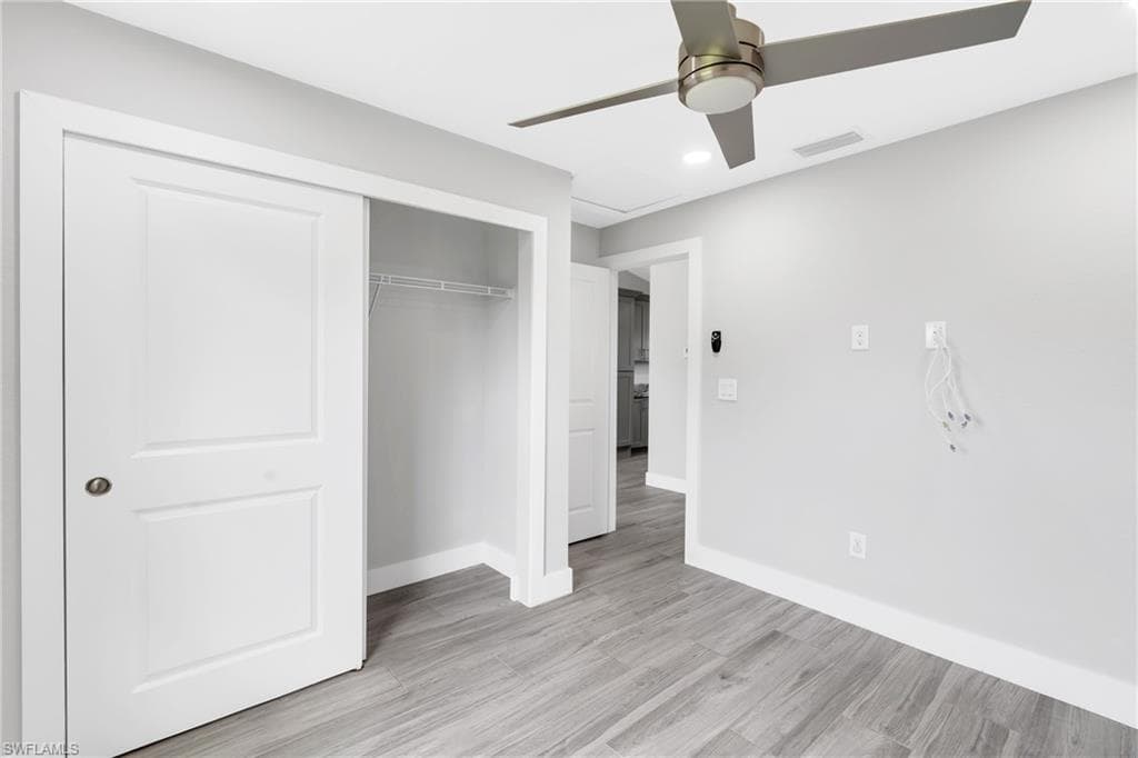 2075 Detroit DR-23