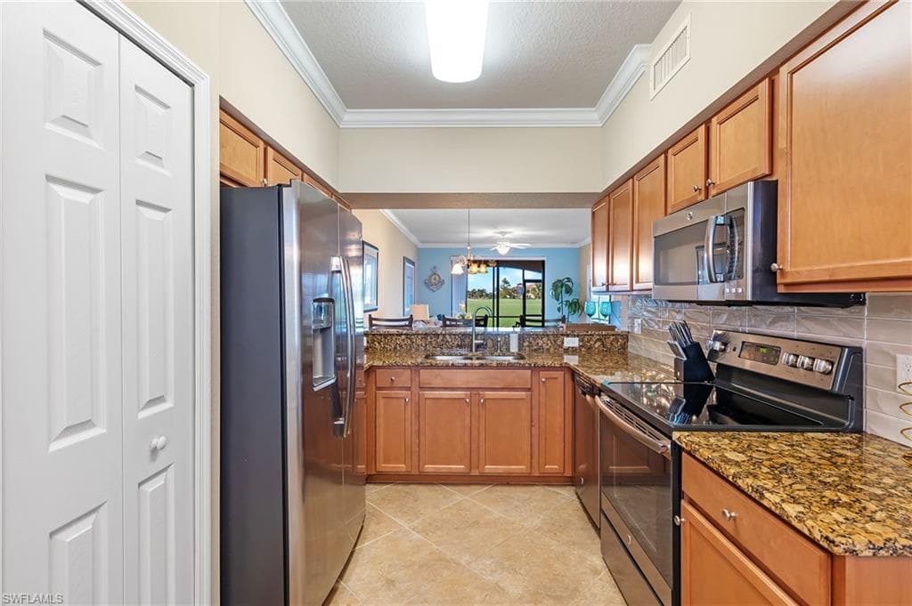 17961 Bonita National BLVD 514-5