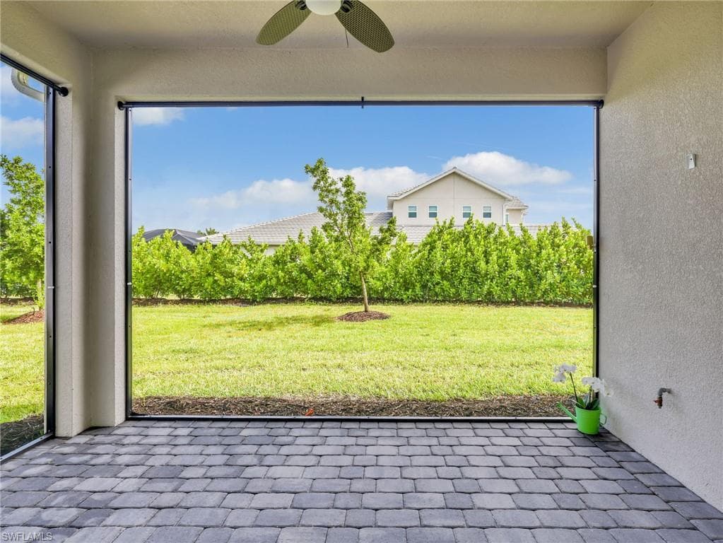 9225 Cayman DR-22