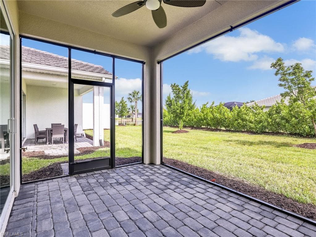 9225 Cayman DR-24