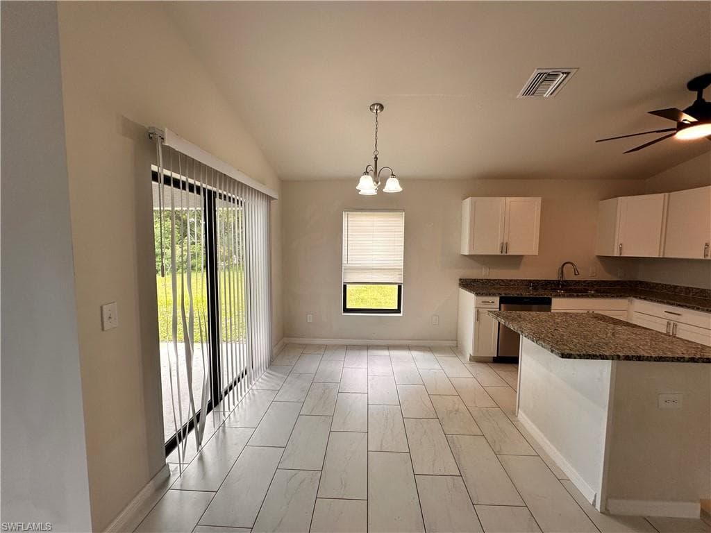 2212 SW Santa Barbara PL-4
