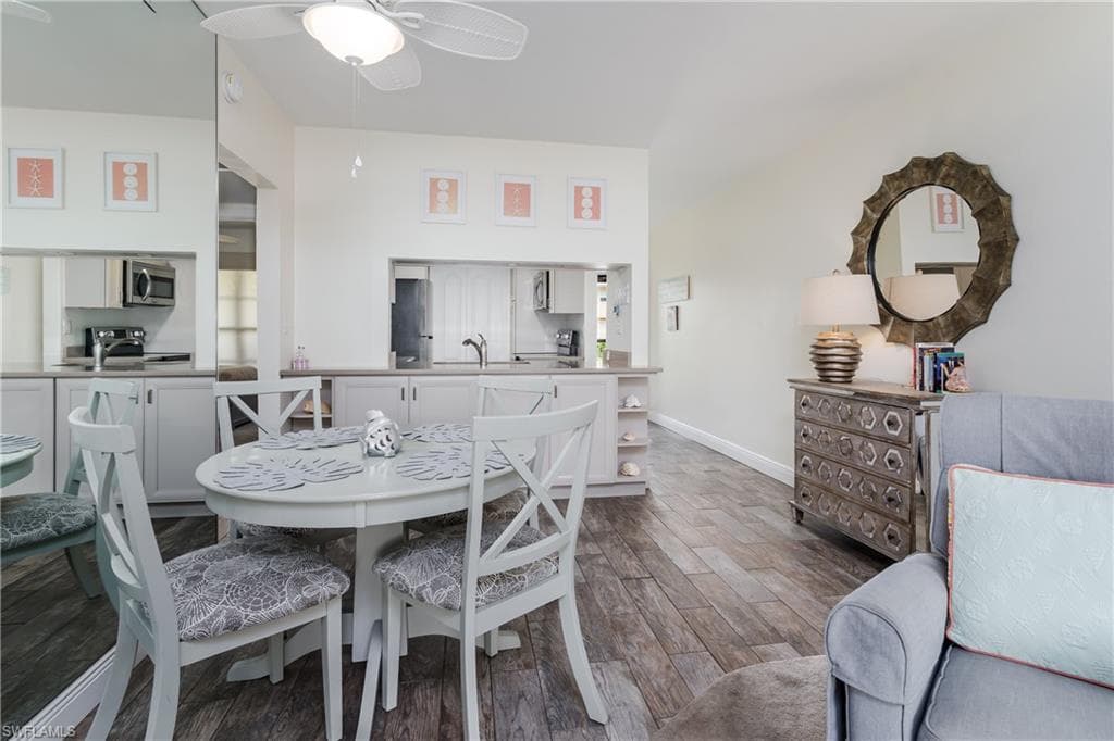 207 Collier BLVD 4-105-7