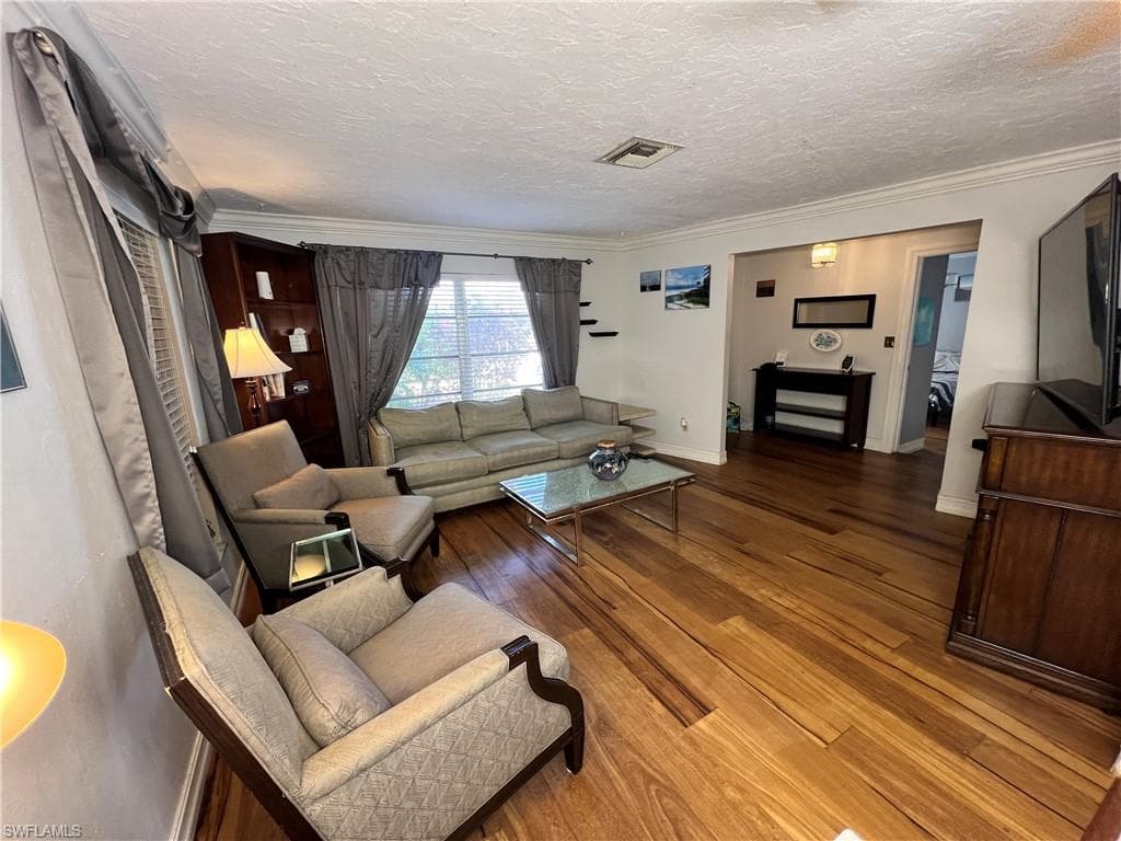 690 95th AVE N-8