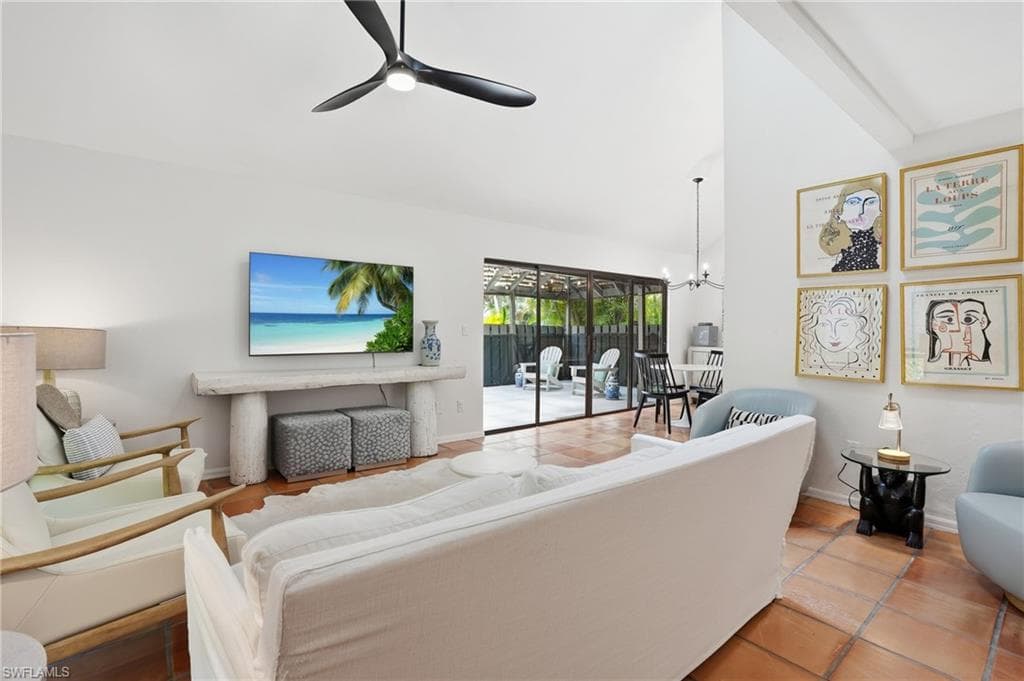 1245 Solana RD-4