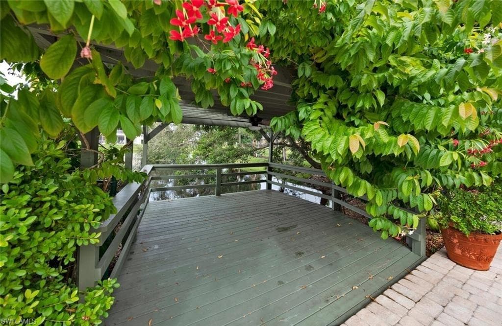 1245 Solana RD-20