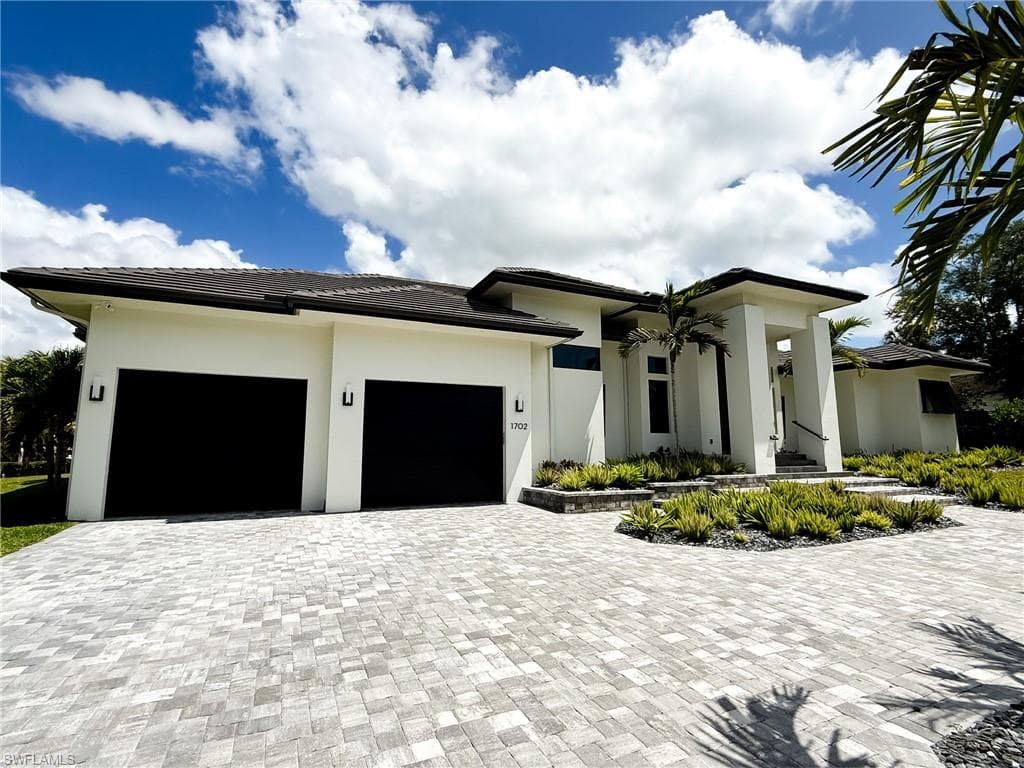 1702 Ludlow RD-3