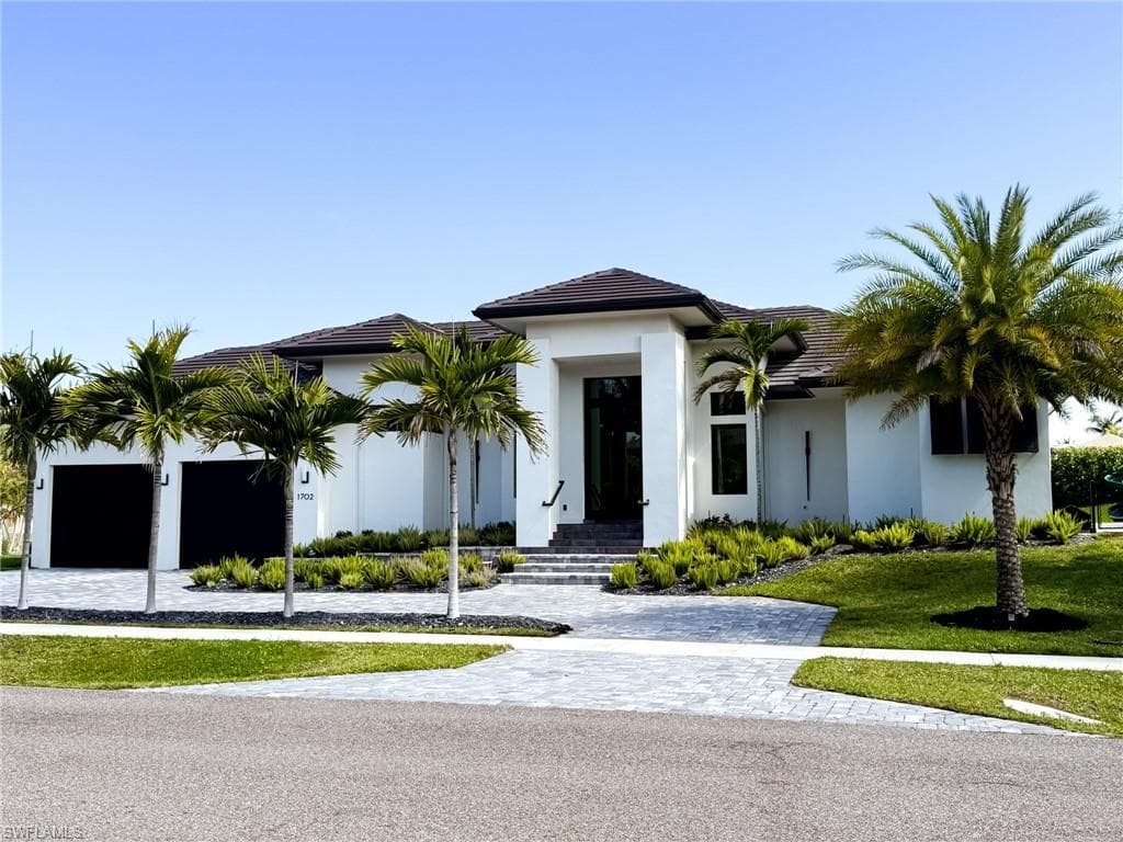 1702 Ludlow RD-1