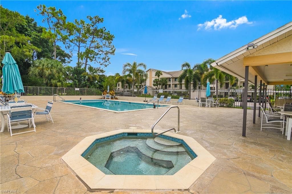 460 Fox Haven DR 1302-34