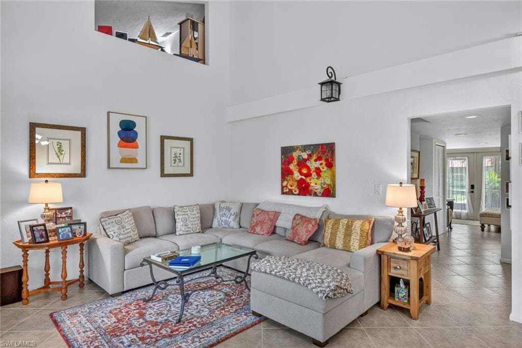 4466 W Mainmast CT-9