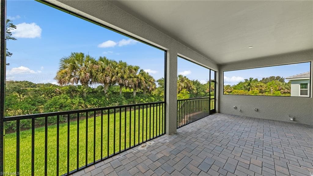11544 Verandah Palm CT-32