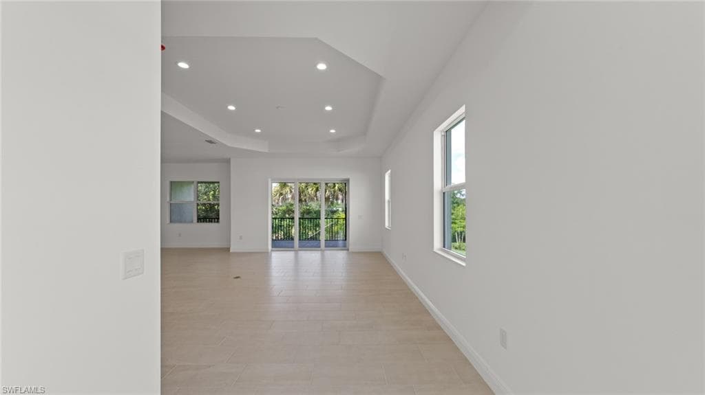 11544 Verandah Palm CT-5