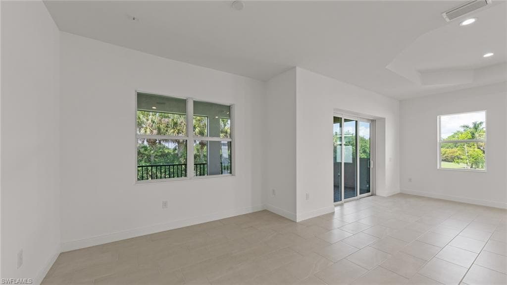 11544 Verandah Palm CT-15