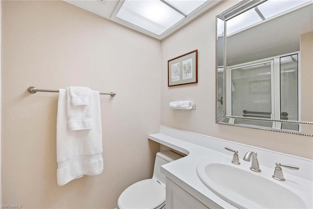45 High Point CIR S 303-17