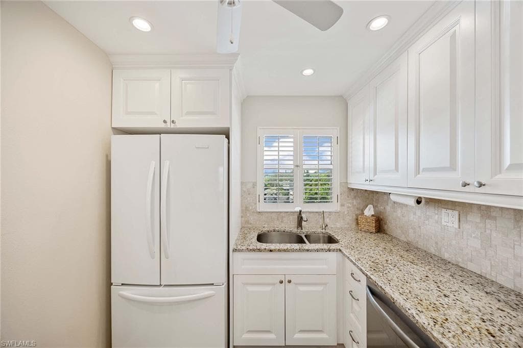45 High Point CIR S 303-9