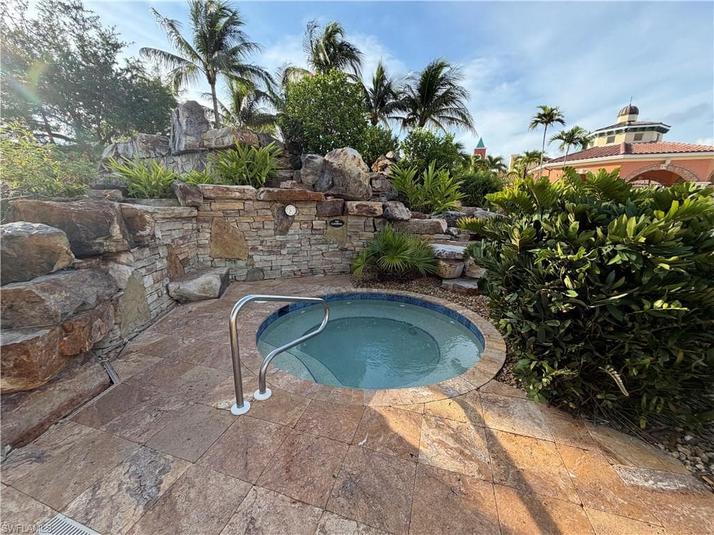 8597 Via Garibaldi CIR 207-14