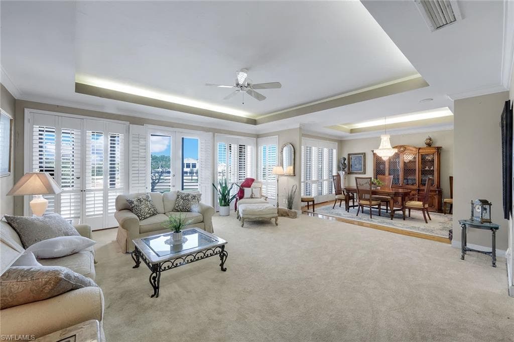 828 Hideaway CIR E 423-6