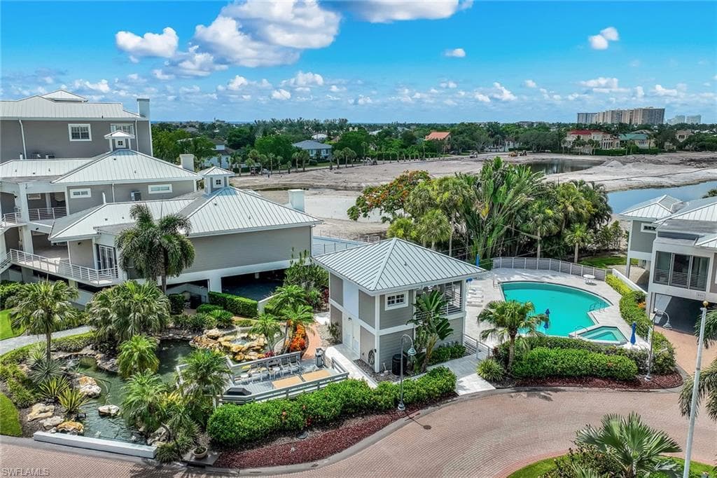 828 Hideaway CIR E 423-42