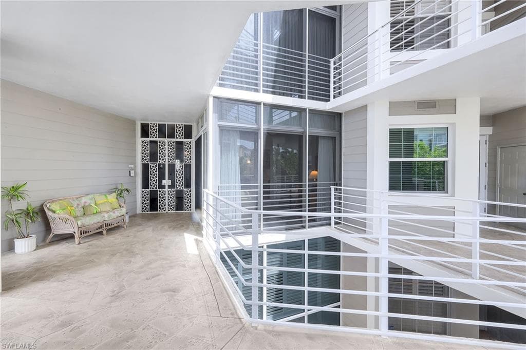 828 Hideaway CIR E 423-3