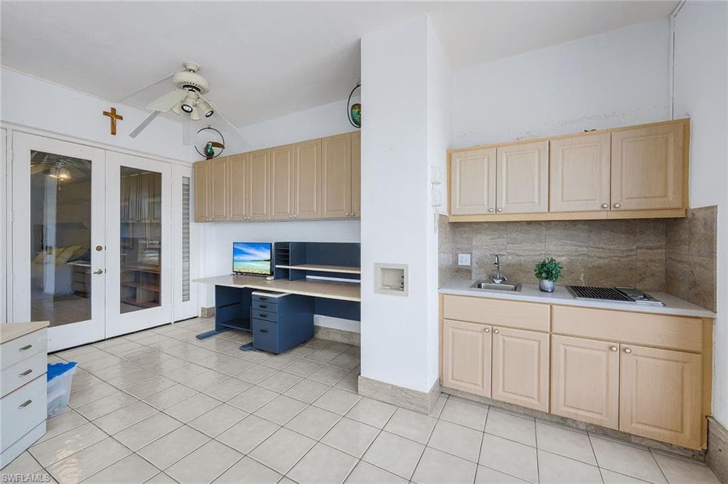 828 Hideaway CIR E 423-36