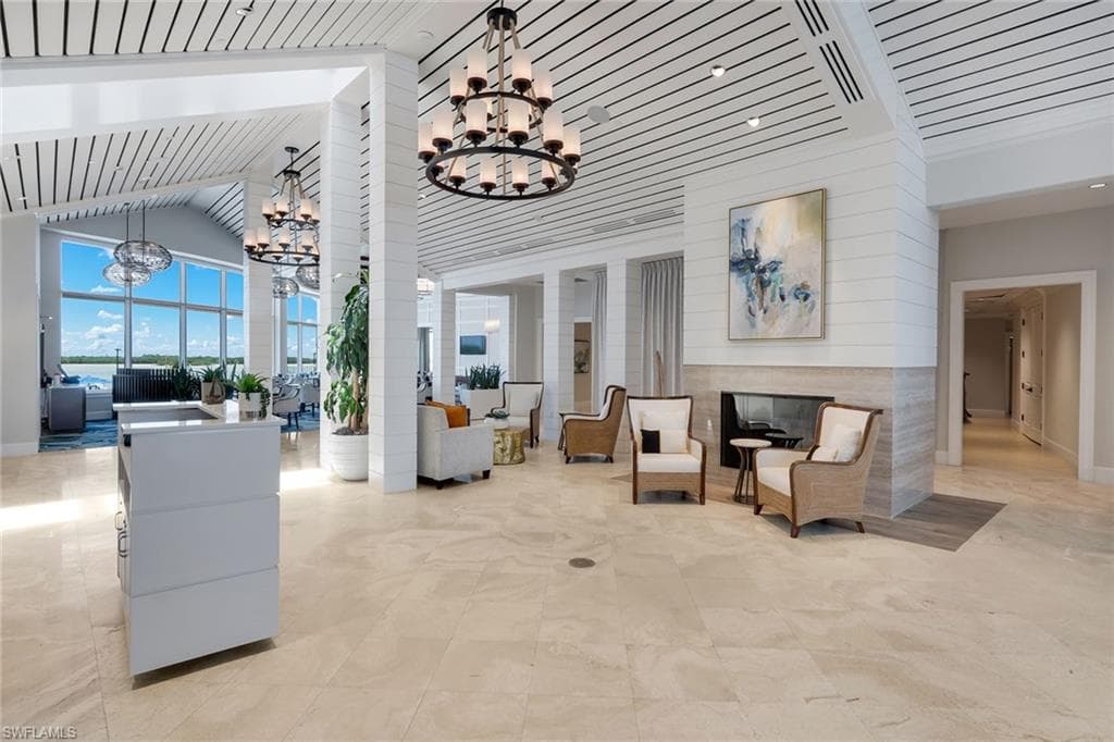 828 Hideaway CIR E 423-41