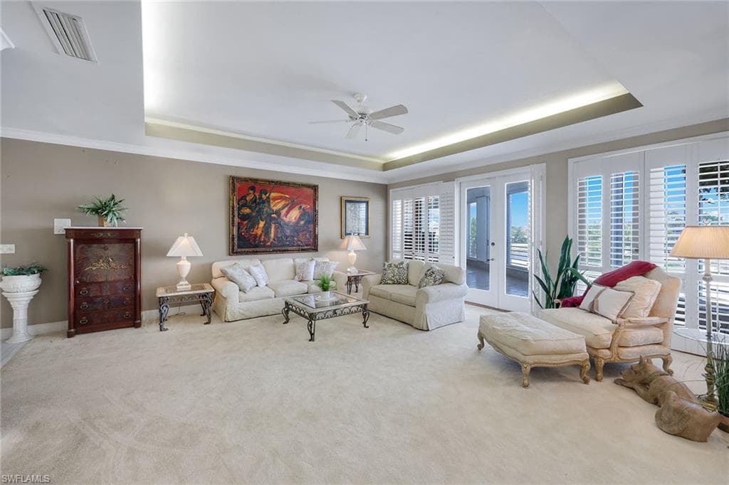 828 Hideaway CIR E 423-8